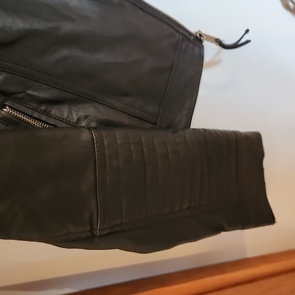 Xhilaration faux leather motorcycle jacket - Picture 3 of 4